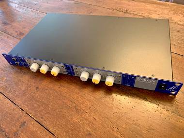 Focusrite Isa Two preamplificatore microfonico 2 canali Focusrite Isa Two preamplificatore microfonico 2 canali